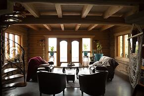 La Maison en Bois Rond