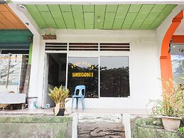 SPOT ON 91968 Penginapan Saweri GadingNearKlub Golf Ria Bintan