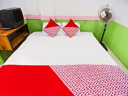 SPOT ON 91968 Penginapan Saweri GadingNearKlub Golf Ria Bintan