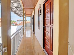 OYO 92054 Gala Residence