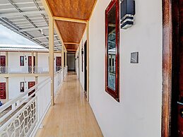 OYO 92054 Gala Residence