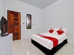 OYO 92054 Gala Residence