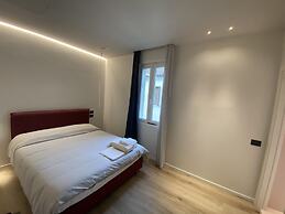 Prato della Valle Apartments