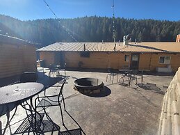 South Fork Junction Lodge & RV Park