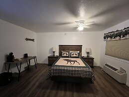 South Fork Junction Lodge & RV Park