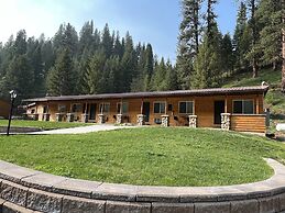 South Fork Junction Lodge & RV Park