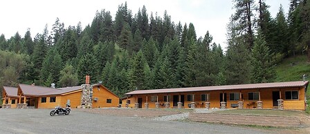 South Fork Junction Lodge & RV Park