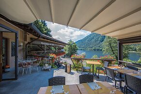 La Villa Del Lago