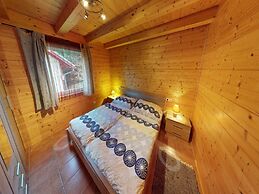 Small Holiday Home in Bodensdorf Near the Lake
