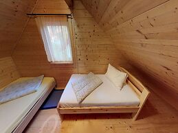Small Holiday Home in Bodensdorf Near the Lake