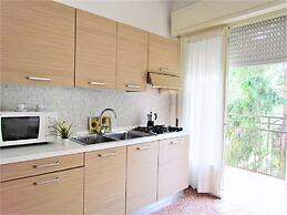 Incredible Holiday Home With Community Pool