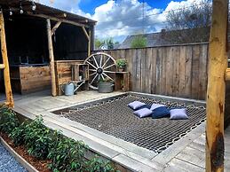 Holiday Home in Bastogne With Bubble Bath
