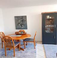 Apartment With Idyllic Garden in Daun