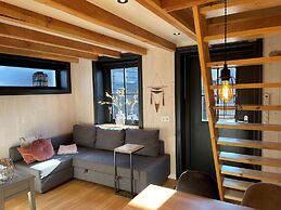 Inviting Chalet in Monnickendam With Garden