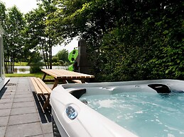 Luxury Holiday Home With Sauna in Vlagtwedde