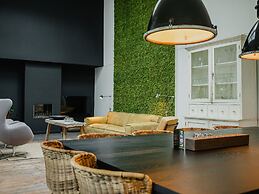 Spacious Holiday Home in Leende With Garden