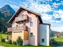 Attractive Apartment in Galtur With Ski Storage