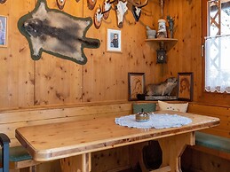 Cosy Holiday Home in a Charming Area