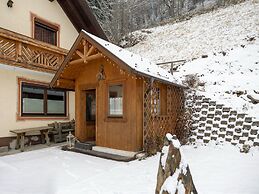 Cosy Holiday Home in a Charming Area