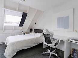 Cosy Apartment in Alkmaar With Balcony