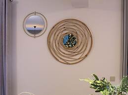 Attractive Bungalow With Fenced Garden