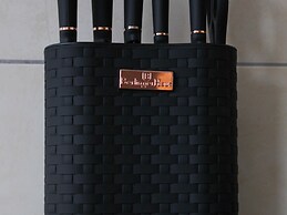 Attractive Bungalow With Fenced Garden