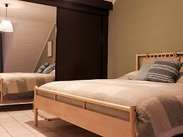 Attractive Bungalow With Fenced Garden