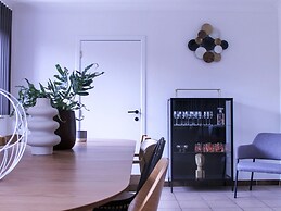 Attractive Bungalow With Fenced Garden