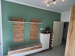 Apartment in Mauerbach Near Vienna With Pool