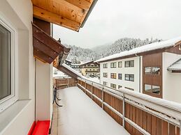 Penthouse Apartment in Wagrain Near ski Area