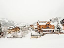 Penthouse Apartment in Wagrain Near ski Area