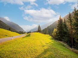 Apartment in Kappl Right by the ski Lift