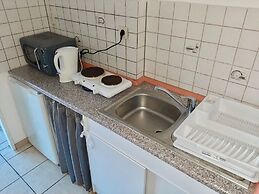 Apartment With Balcony Near Dusseldorf