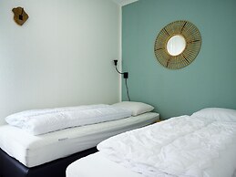 House With Sauna, Outdoor spa and Pedal Boat