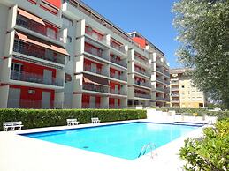 Bright Caorle Apartment With Pool