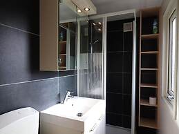 Beautiful Chalet Between Golf Course and Beach