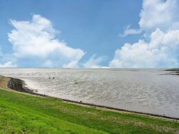 Beautiful Holiday Home in Scherpenisse