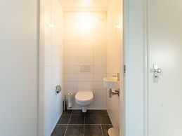 Beautiful Holiday Home in Scherpenisse