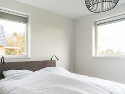 Beautiful Holiday Home in Scherpenisse