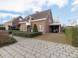 Inviting Villa in Panningen