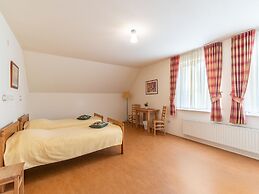 Inviting Villa in Panningen