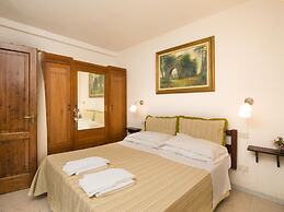 Belvilla by OYO Sassetta 3 - Erica