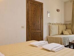 Belvilla by OYO Sassetta 3 - Erica