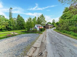 Holiday Home in Vielsalm With Bubble Bath