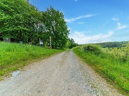 Holiday Home in Vielsalm With Bubble Bath
