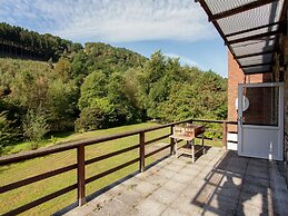 Spacious Holiday Home With Roofed Terrace