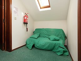 Spacious Holiday Home With Roofed Terrace