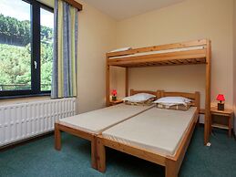 Spacious Holiday Home With Roofed Terrace