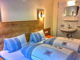 Pleasant Holiday Home in Langenfeld With Balcony