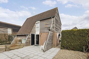 Holiday Home in Grou With Bubble Bath